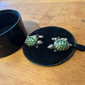 Jan Leslie sterling silver turtle cufflinks